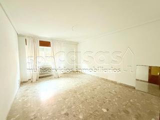 Pis  Nuestra señora de araceli. Piso de 3 dormitorios en  barajas y 98 m2