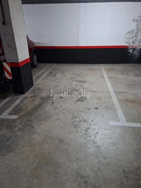 Foto 65cbe334-6b56-4bc2-b874-85eb22e93d24. Rent car parking in Timón Madrid