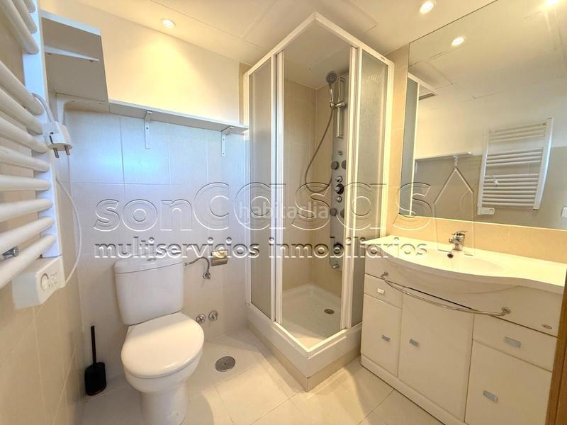 Foto 441d8655-7c54-4a7c-ad06-935dcd90a85f. Duplex avec chauffage parking terrasse dans Corralejos-Campo de las Naciones Madrid