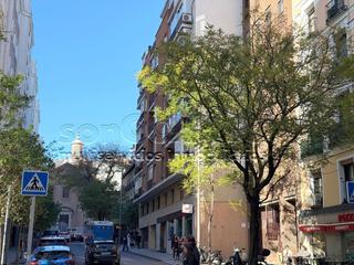 Pis  Maestro guerrero. Apartamento completamente interior de venta a un paso de la plaz