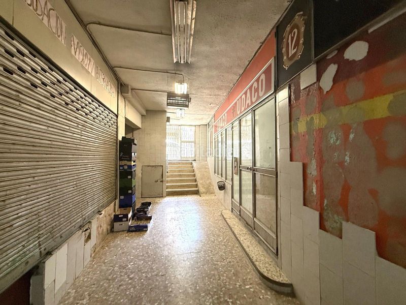 Foto 8467eac2-c430-4002-a4c4-74a8a1ce5379. Local comercial a Canillejas Madrid