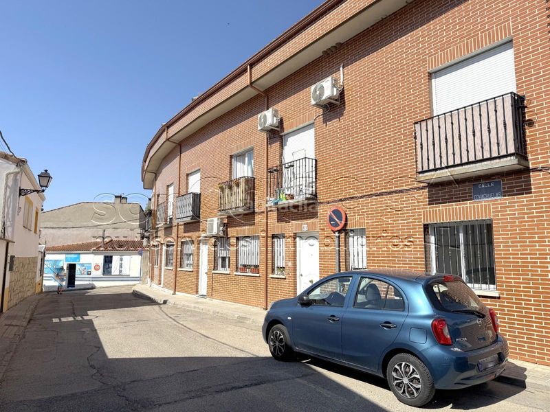 Foto 1d2ef659-ba29-45a5-afce-9edf7e1704d1. Duplex avec chauffage parking dans Cobeña