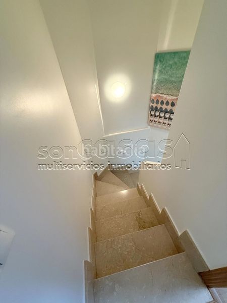 Foto d1ac1540-5ef6-4384-9f21-e727b4c06b4f. Duplex avec chauffage parking dans Cobeña