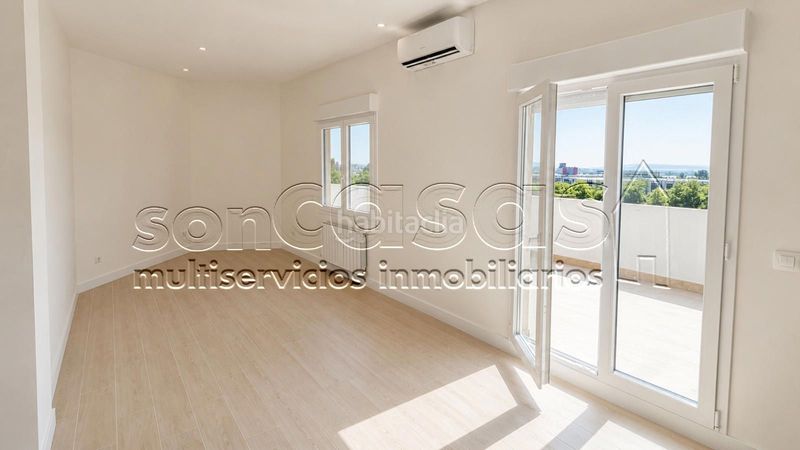 Foto a609e1bd-be9a-48ce-893d-55ca7e516e82. Dachwohnung mit heizung parking in Casco Histórico de Barajas Madrid