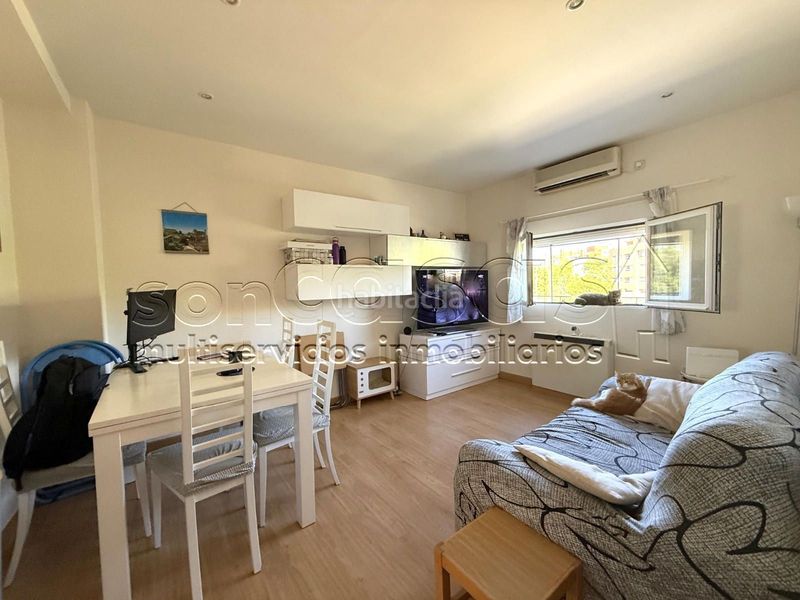 Foto a0153f81-ae11-4dea-834e-b8706e5359c1. Flat with heating in Corralejos-Campo de las Naciones Madrid