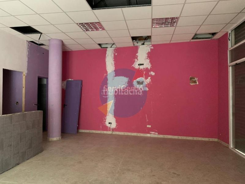 Foto 5cb102d1-f76b-4f47-b504-070c178c376e. Local comercial a Vila-seca poble Vila-seca