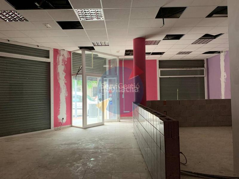 Foto ae4b485e-24e9-4707-972c-7a4f63307b15. Local comercial a Vila-seca poble Vila-seca