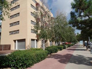 Lloguer Local Comercial a Pere molas 10. Local comercial en alquiler en vilaseca