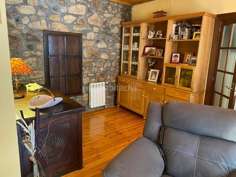 Foto 8dc12384-3315-4b35-90be-f8e2c876f400. Casa amb calefacció aparcament a Somiedo