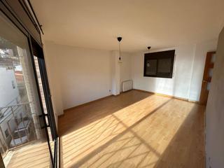 Appartement  Mosén cinto verdaguer. Piso en venta en riudecols