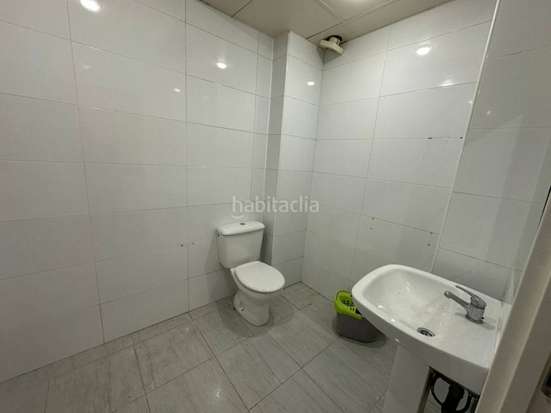 Foto aba7d7da-6292-439a-a9a8-7cdf84b249c7. Local comercial a Vila-seca poble Vila-seca