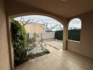 Casa adossada  Calle salvador espriu. Venta de chalet adosado en riudoms