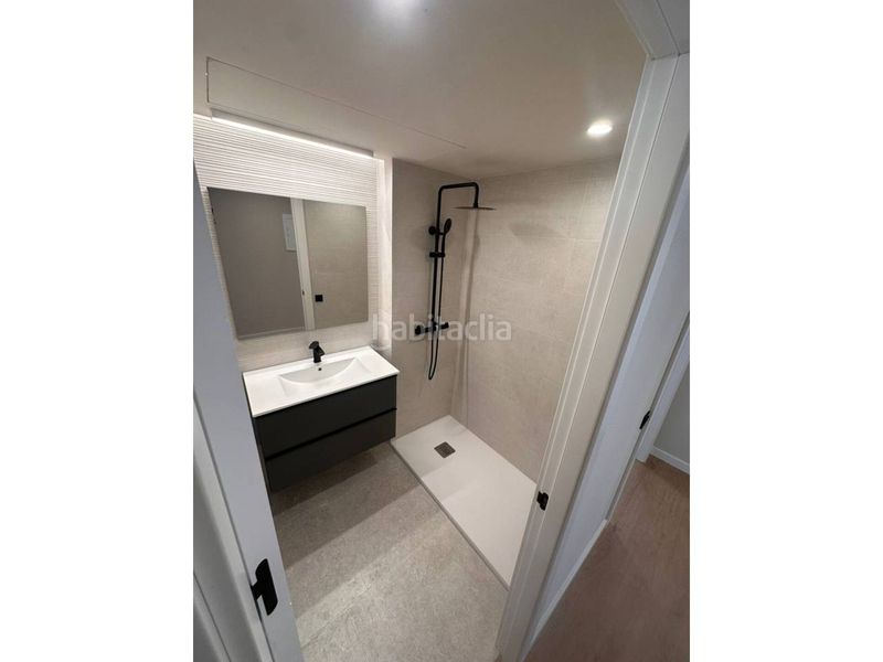 Foto 1ffd7c78-5b91-4117-b93b-adcb45751d21. Pis amb aparcament a Vila-seca poble Vila-seca