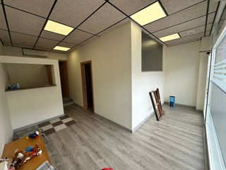 Rent Business premise  Avenida alcalde pere molas. Local comercial en alquiler en vilaseca
