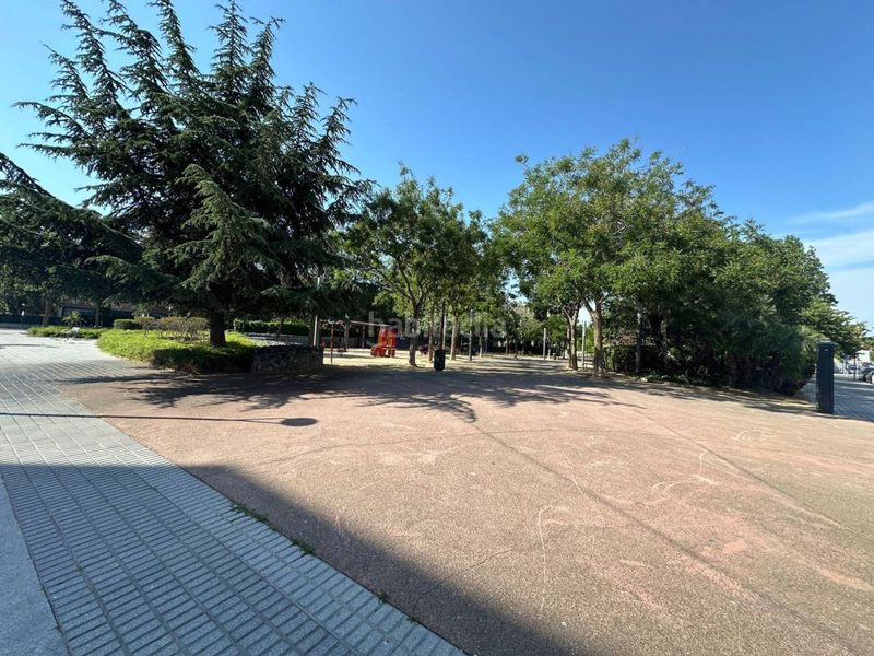 Foto 3fd423e9-411f-48b3-b216-9c486c88d4e3. Pis amb calefacció aparcament piscina a Vila-seca poble Vila-seca