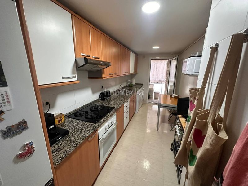 Foto aea90c06-b33f-4175-b0c3-93c3eb51edd6. Pis amb calefacció aparcament a Vila-seca poble Vila-seca