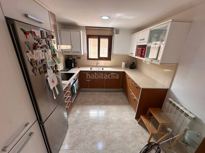 Foto b4e8bcb9-7856-4e0c-88b4-c320172bf662. Pis amb calefacció aparcament a Vila-seca poble Vila-seca