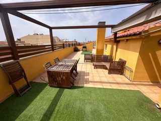 Pis  Calle castillejos. Venta de piso luminoso en vilaseca