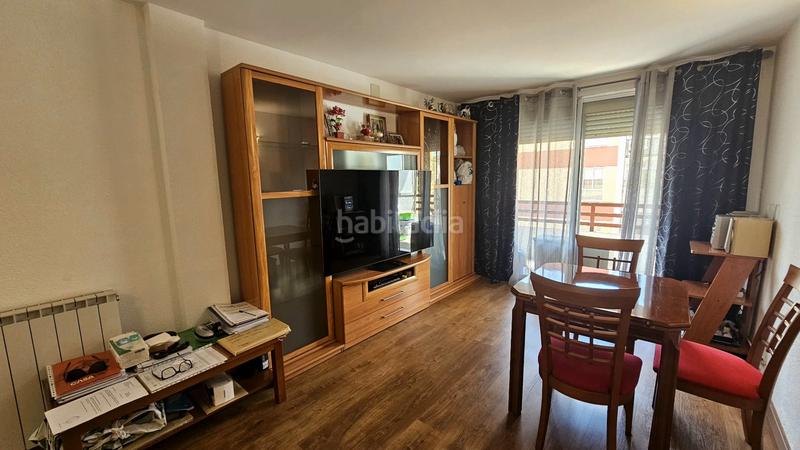 Foto ac9232fa-8535-4d1f-aacb-70da841b78b5. Pis amb calefacció a El Nido-Fuentes Parla