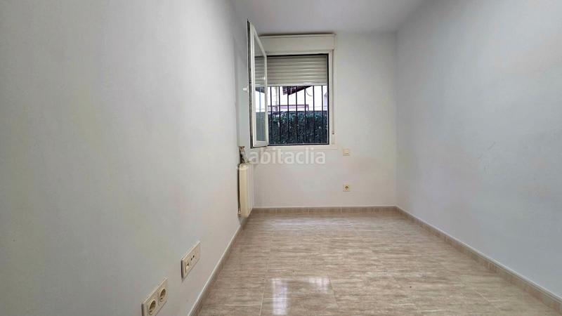 Foto c4ffe12f-dfdb-438d-bbb2-96ae35ffd303. Appartamento in calle toledo 17 in Lominchar