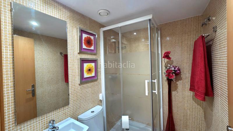 Foto 3b107937-3e71-4c6c-9553-57f196a456fc. Planta baixa amb calefacció aparcament piscina a Parla