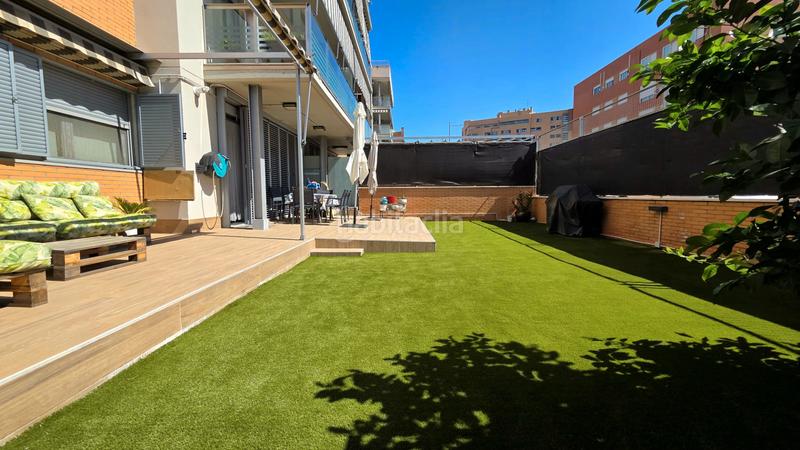 Foto bfdf3385-1bd7-4ae2-86c8-e30faa730916. Planta baixa amb calefacció aparcament piscina a Parla