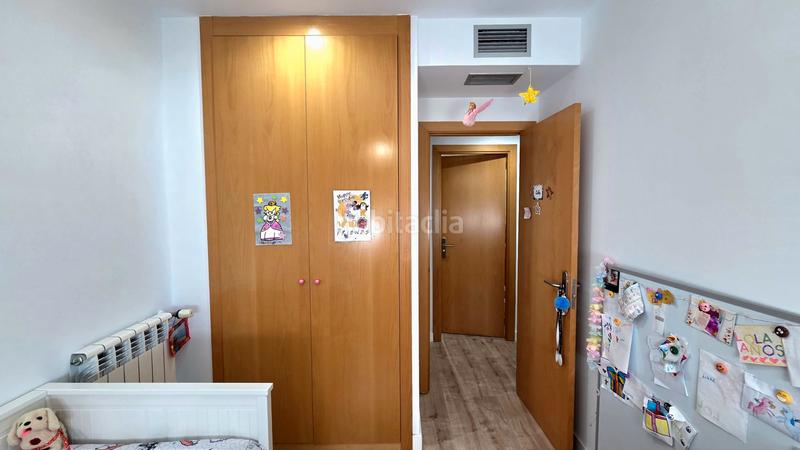 Foto e479f9c4-7ab9-4f0e-b526-17418c84e3a7. Planta baixa amb calefacció aparcament piscina a Parla