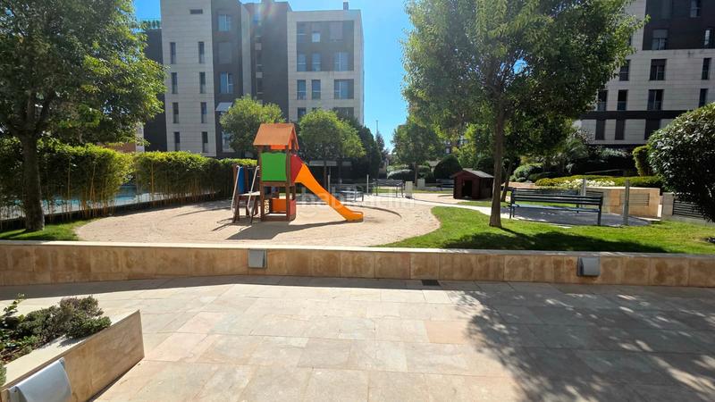 Foto 52fc5958-5216-4100-ba3c-084126ce8ce0. Pis a avenida de los arces 11 a Palomas Madrid