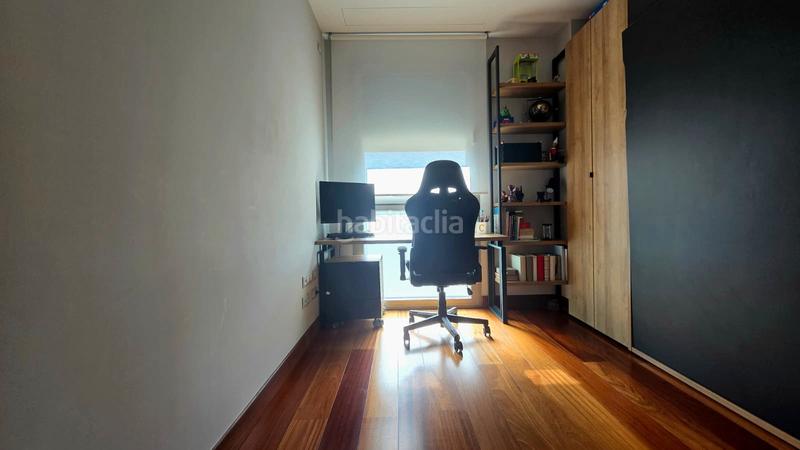 Foto 5e9e7a2c-afe9-4011-bbda-f40ebd335391. Pis a avenida de los arces 11 a Palomas Madrid