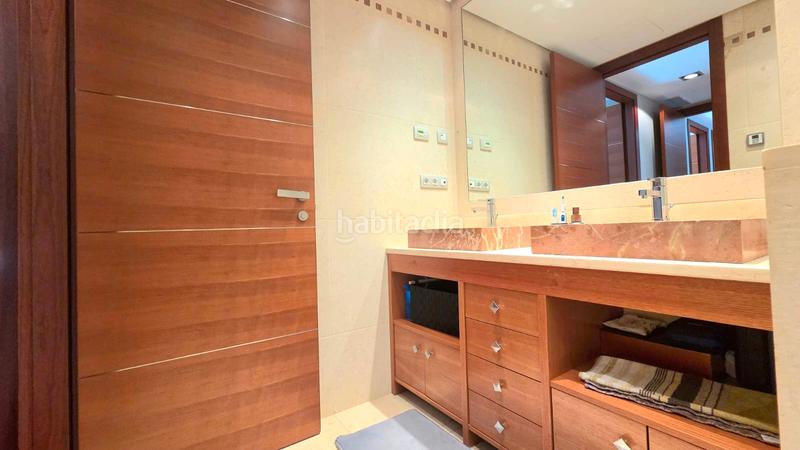 Foto 75bf0163-50d5-4c05-8ae1-0ff0c3132234. Pis a avenida de los arces 11 a Palomas Madrid