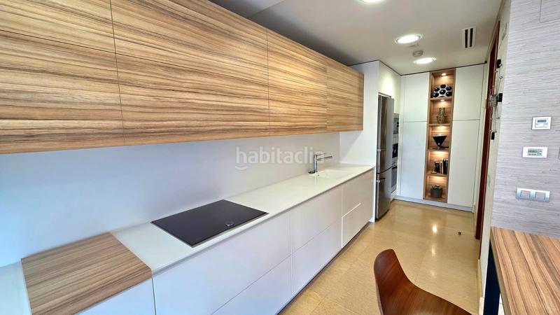 Foto e10efe6f-51f8-4172-9482-9c60e207fa59. Pis a avenida de los arces 11 a Palomas Madrid