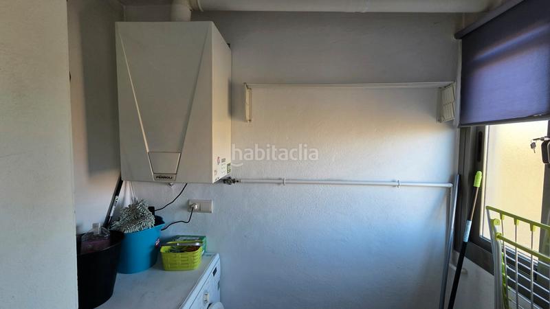 Foto eb775ca1-dbed-4034-9e22-5ce59e1e644f. Pis a calle del planeta júpiter 1 a Parla este Parla