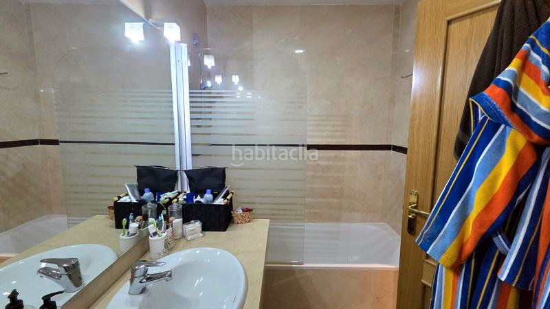 Foto f09cae2a-bb6d-404e-8ca5-1f5215cf54d8. Pis a calle del planeta júpiter 1 a Parla este Parla