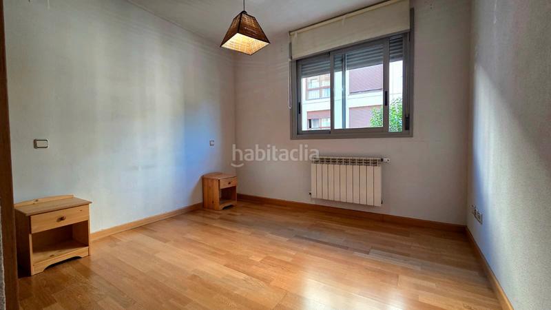 Foto 1d7113a8-98b9-4262-9902-67b7e60b4846. Pis a calle fuente vieja 2 a El Nido-Fuentes Parla