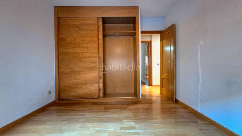 Foto 46d93990-2a03-4b76-8bc0-571899024910. Pis a calle fuente vieja 2 a El Nido-Fuentes Parla