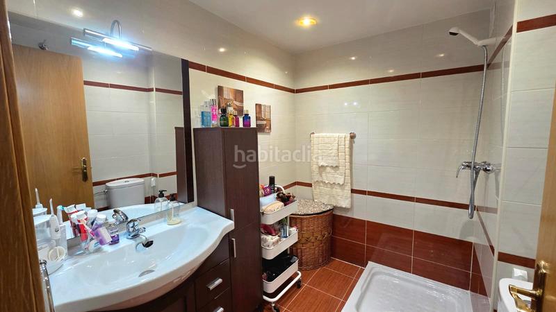 Foto 40a5e4ed-2148-4722-8f56-e50a3af55941. Appartamento in calle del planeta marte 1 in Parla este Parla