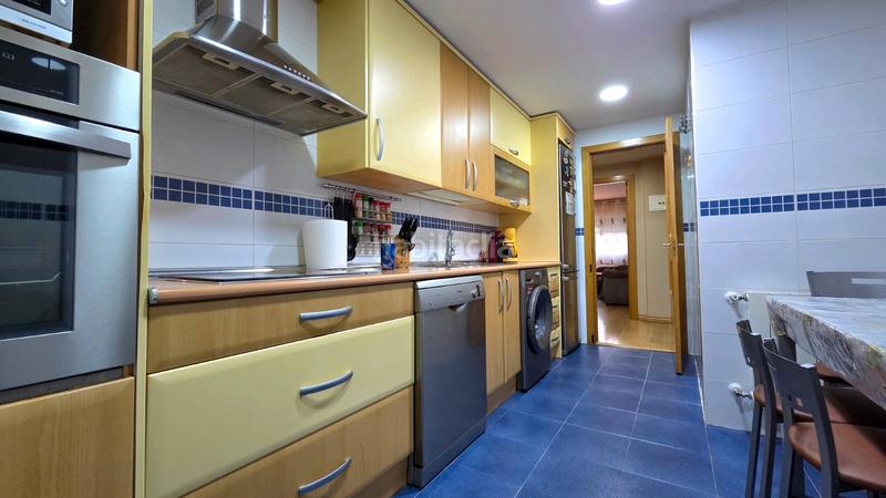 Foto 8e1c9734-9798-4a87-8ac4-3ecb126ff26f. Appartamento in calle del planeta marte 1 in Parla este Parla