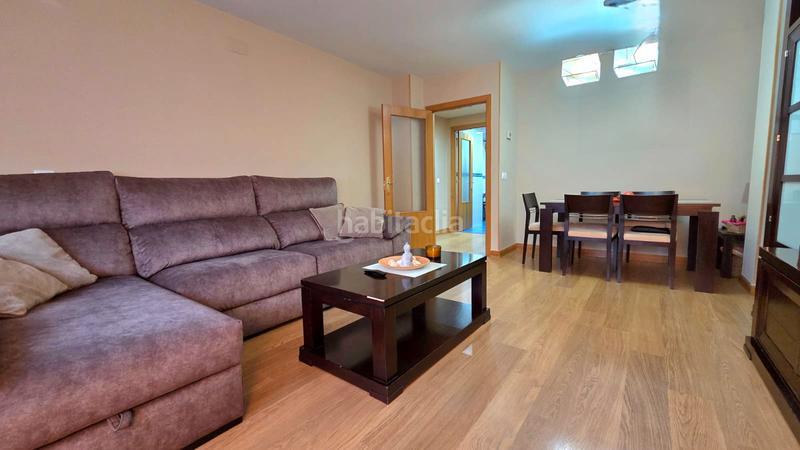 Foto febf08b1-46a1-4a50-a61b-c74643e9adab. Appartamento in calle del planeta marte 1 in Parla este Parla