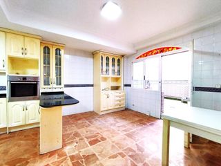 Apartamento  Ramon gallud. Alquiler con opcin a compra  de apartamento  5 dormitorios  2 b