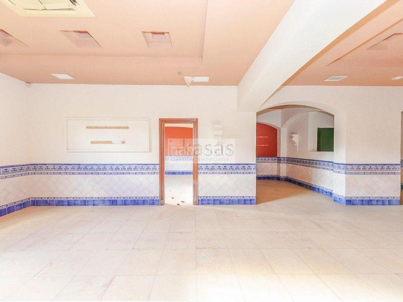 Foto 9d49dbd9-5bc5-40be-8a7b-b453a1403cc5. Local comercial local en Barriada España - San Pedro Jerez de la Frontera