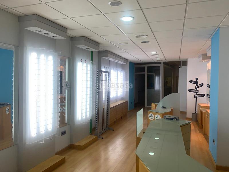 Foto aca3edfa-5887-4adc-acd6-03c491661229. Alquiler local comercial local en Centro Jerez de la Frontera