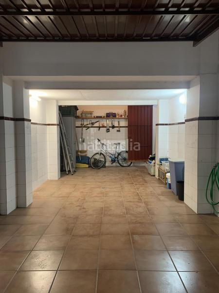 Foto 8fe9c910-da72-4179-bb50-b405fef1d209. Casa adossada amb aparcament a El Altillo Jerez de la Frontera