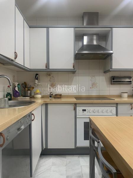 Foto b5f067a0-22ca-49a5-8379-dd0b939d9a07. Casa adossada amb aparcament a El Altillo Jerez de la Frontera