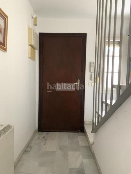 Foto f08bf4ac-f464-45a7-8af7-f0d01f78f7e3. Casa adossada amb aparcament a El Altillo Jerez de la Frontera