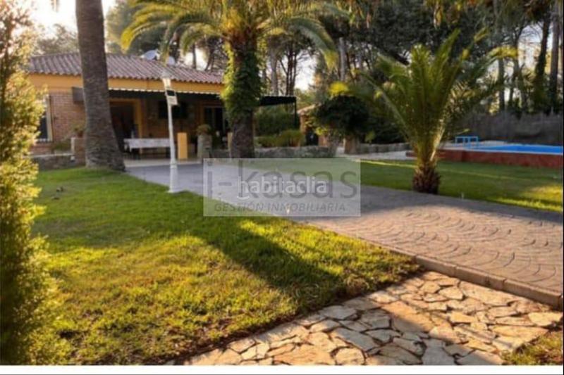 Foto 71157270-2cdc-4f93-89b8-6cc43118dd55. Chalet with pool in Parque Atlántico - Ronda este Jerez de la Frontera