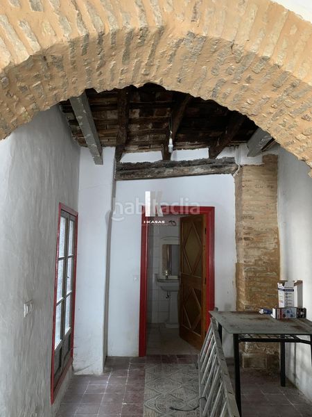 Foto 10a3d055-bc3f-40ae-810b-cacb05046190. Casa amb aparcament a Centro Jerez de la Frontera