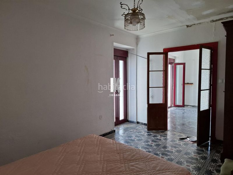 Foto b7fe47c5-6bad-4e10-9de5-2f052e7a5bef. Casa amb aparcament a Centro Jerez de la Frontera