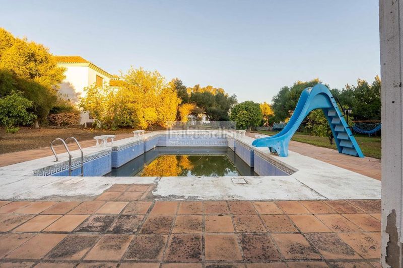 Foto 4b5cb67f-fe3a-44eb-a9fc-486a8c87e346. Chalet  en Benalup