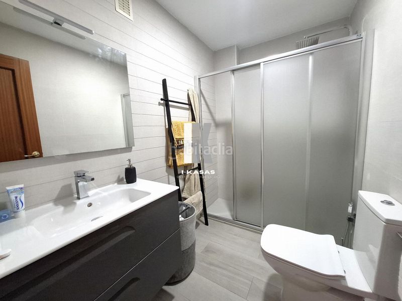 Foto b5b51e01-3ef1-4bc6-b50f-a743f94b2ae7. Pis a Madre de Dios Jerez de la Frontera