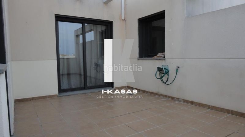 Foto 9f4dd867-6340-43d6-a60a-062308c298df. Àtic amb aparcament piscina a Pozoalbero Jerez de la Frontera